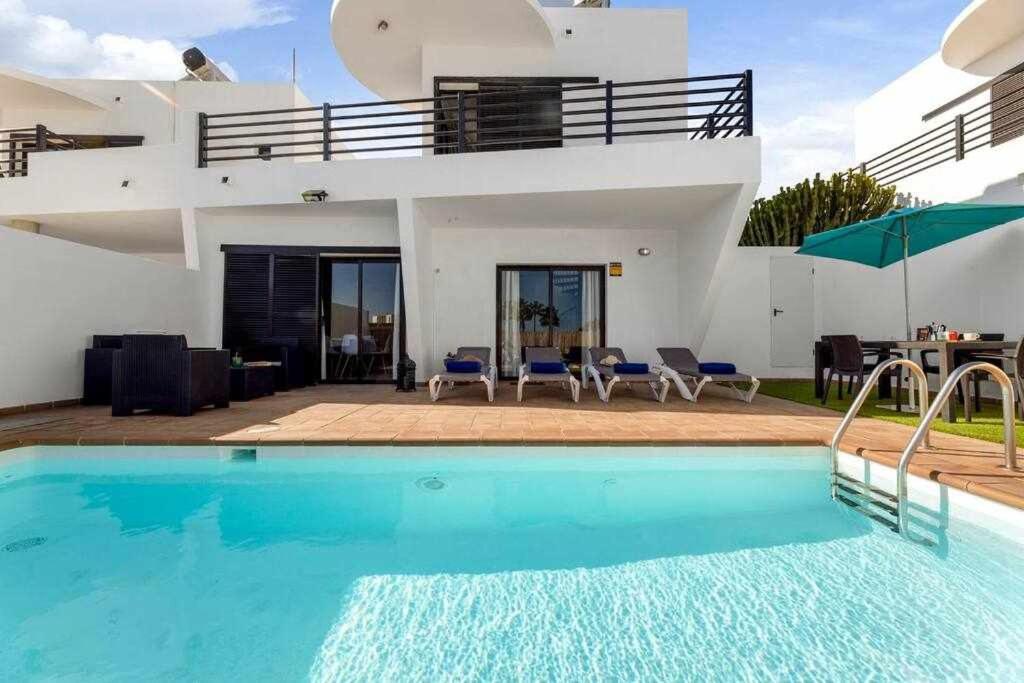 Villa Ramimedi 4 Tías Eksteriør billede